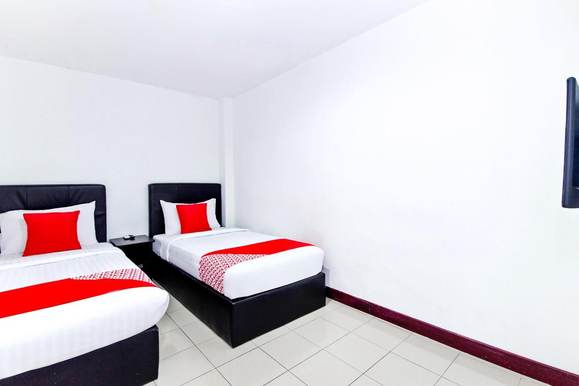 Super Oyo 321 Hotel D'Elegant Куала-Лумпур Екстер'єр фото